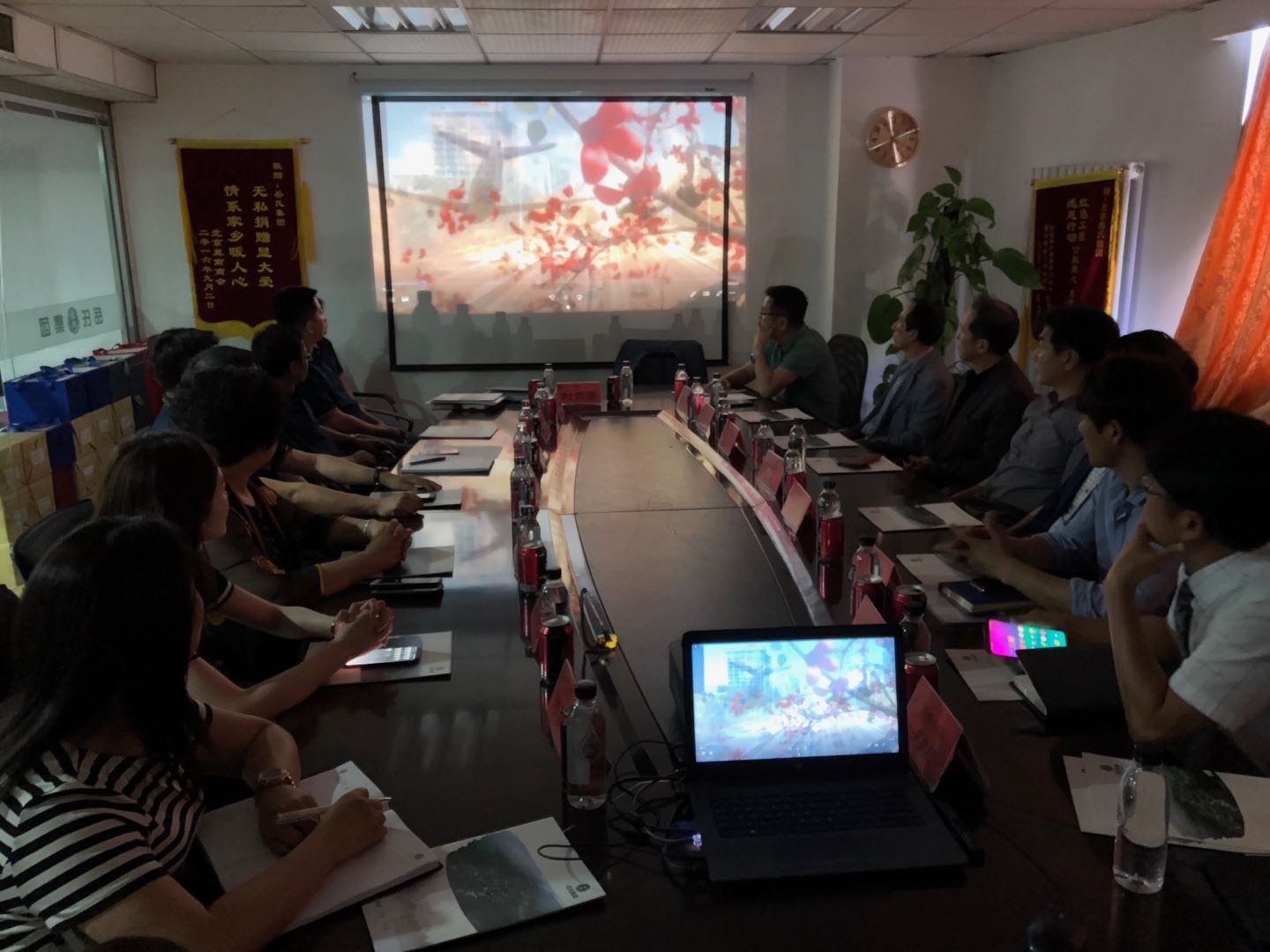 韓國農業(yè)協會、漢城BCC公司、韓國賢光國際到訪岳氏集團與并簽署合作協議